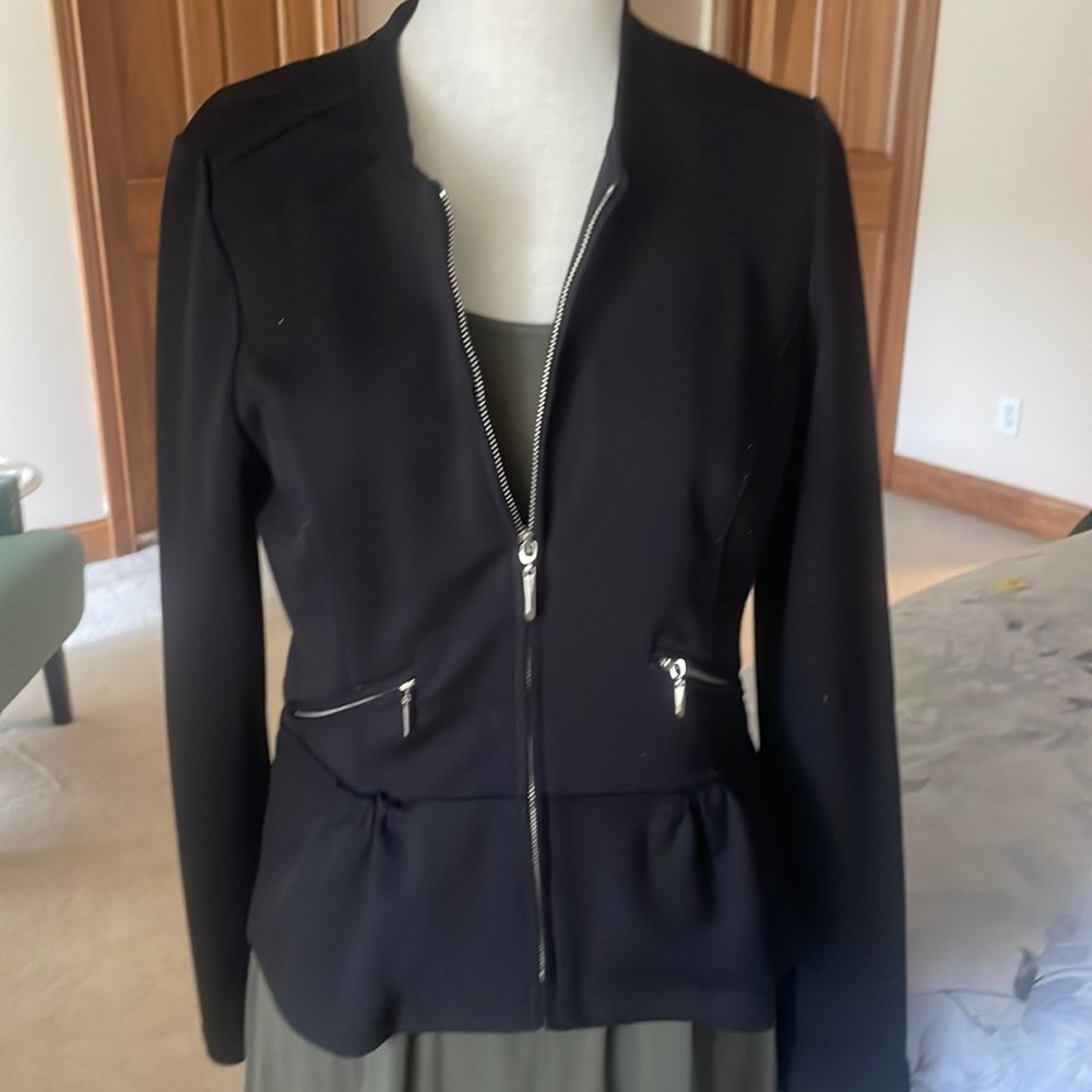 White House Black Market jacket Sz 8 black